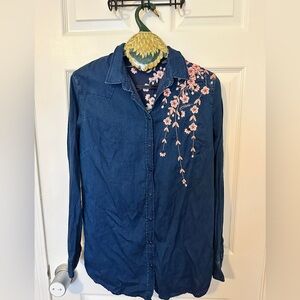 Dark Blue Button-Up Denim Shirt with Pink Floral Embroidery by Guess